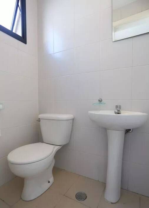 Apartamento para alugar com 2 quartos, 75m² - Foto 17