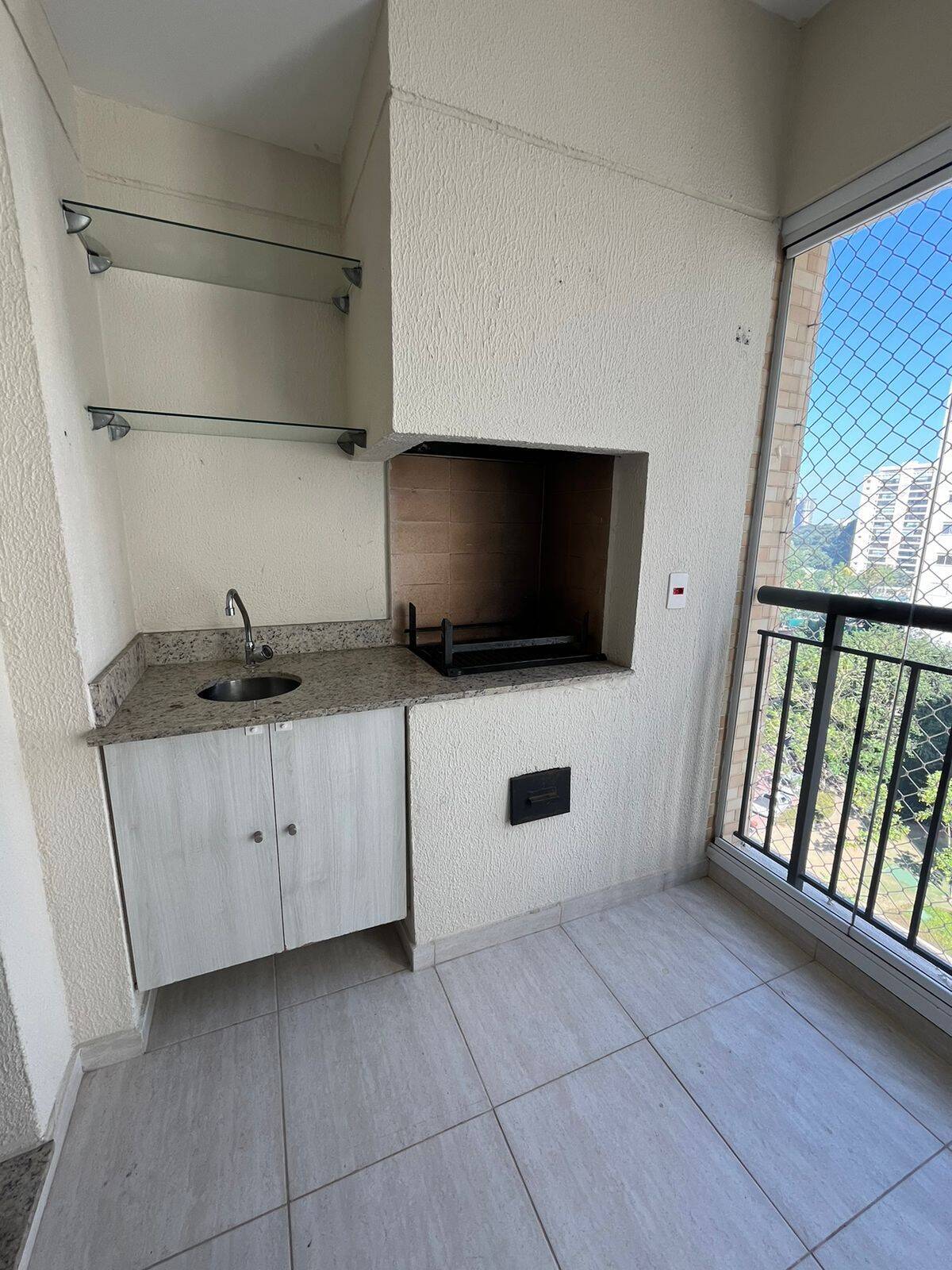 Apartamento para alugar com 2 quartos, 110m² - Foto 3