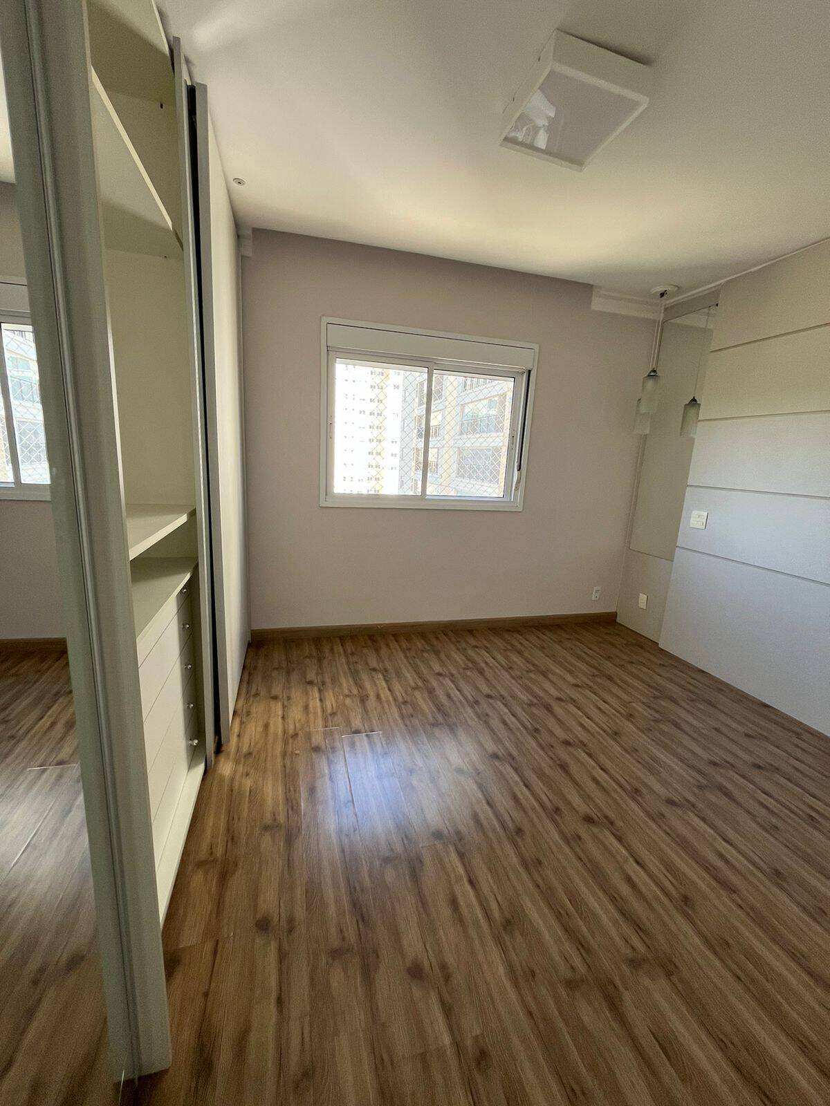 Apartamento para alugar com 2 quartos, 110m² - Foto 15