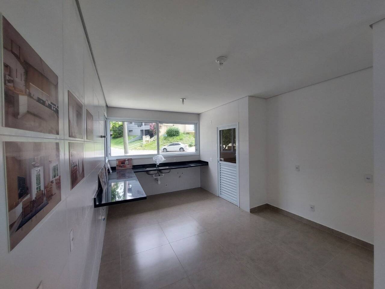 Casa à venda com 3 quartos, 286m² - Foto 17