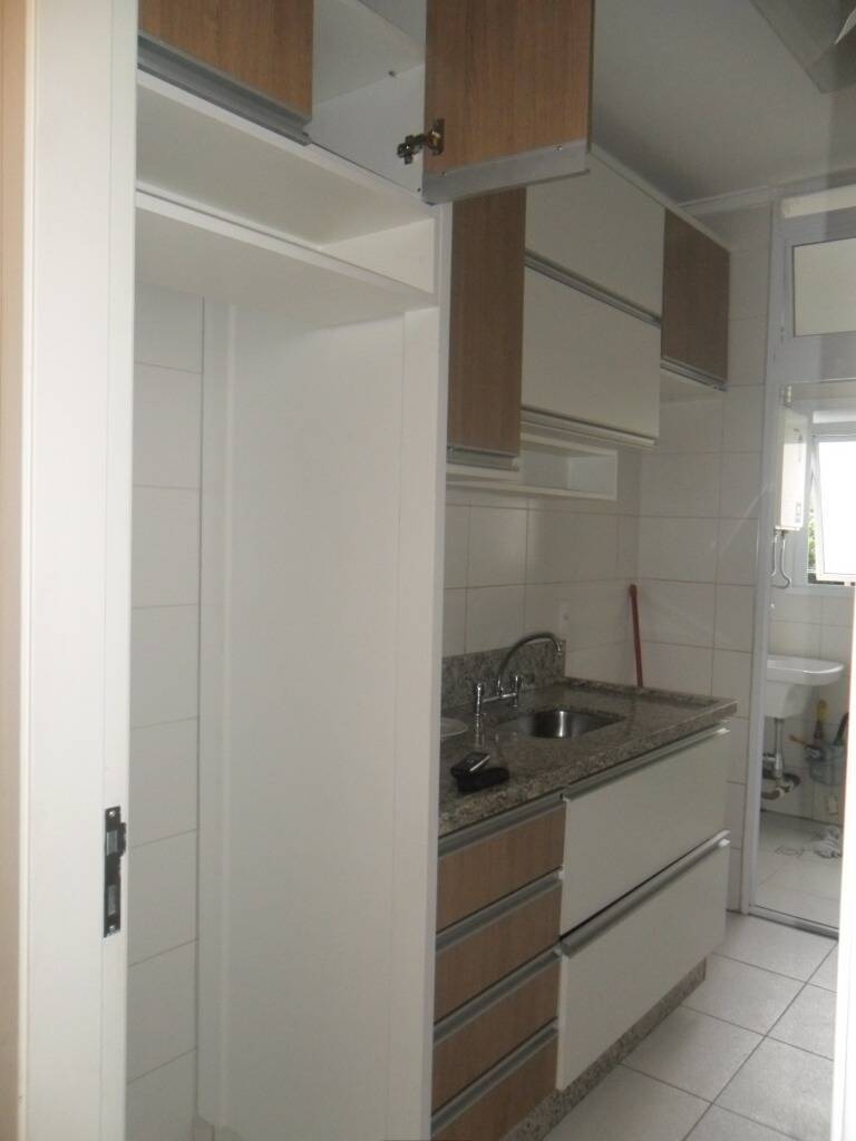 Casa para alugar com 4 quartos, 353m² - Foto 23