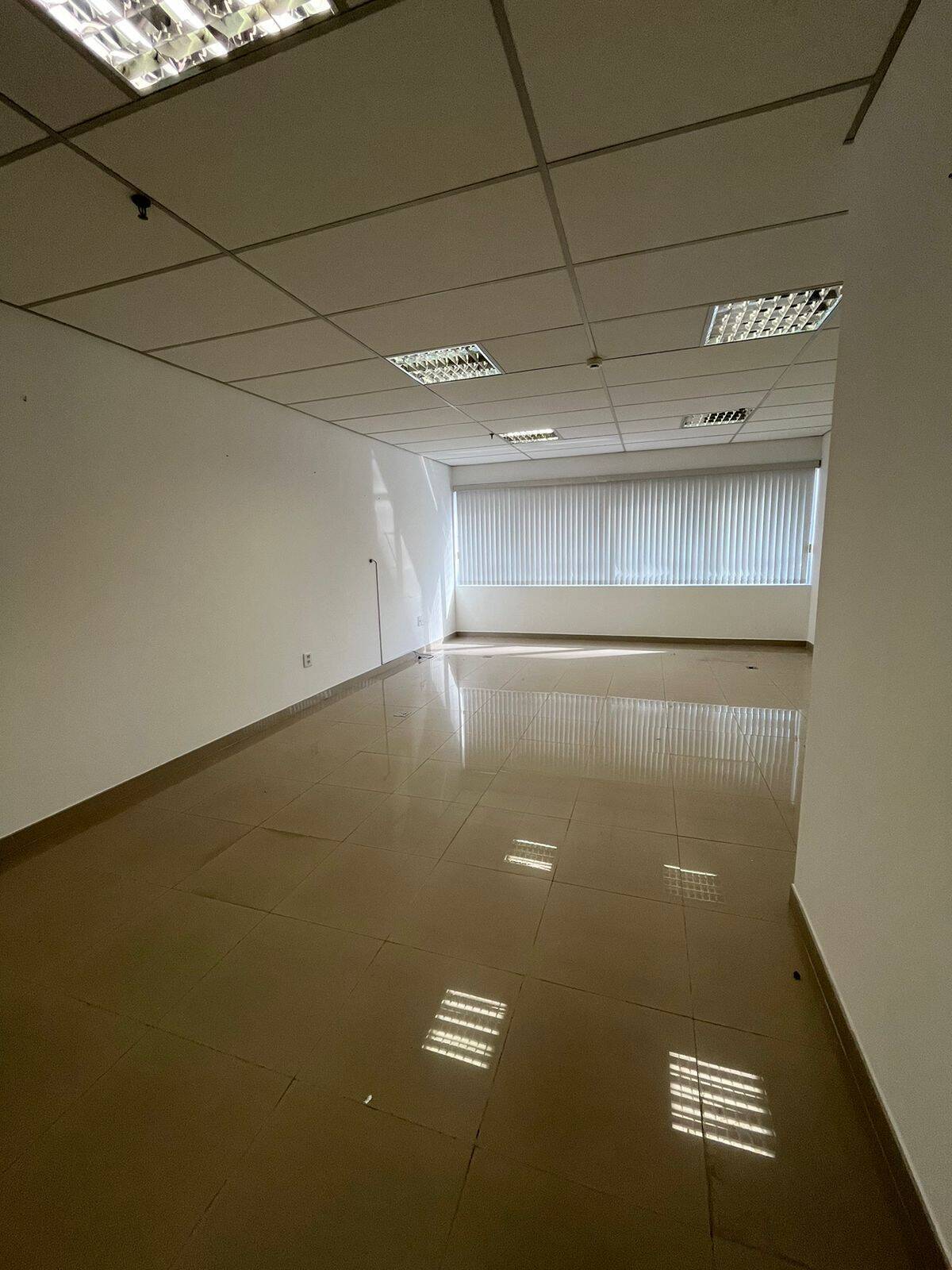 Conjunto Comercial-Sala para alugar, 42m² - Foto 3