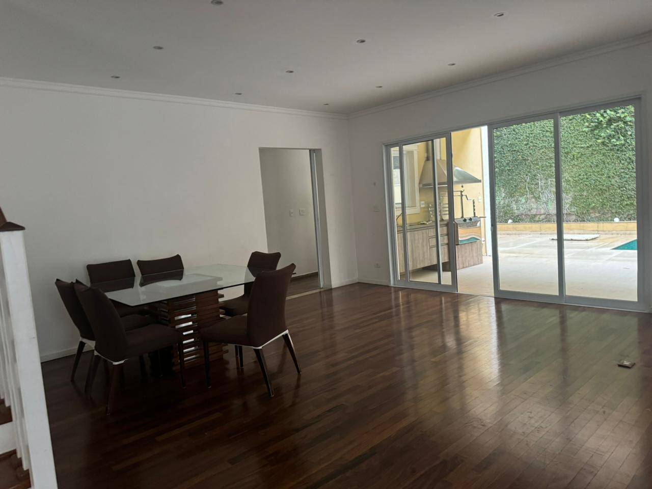 Casa à venda e aluguel com 4 quartos, 440m² - Foto 4