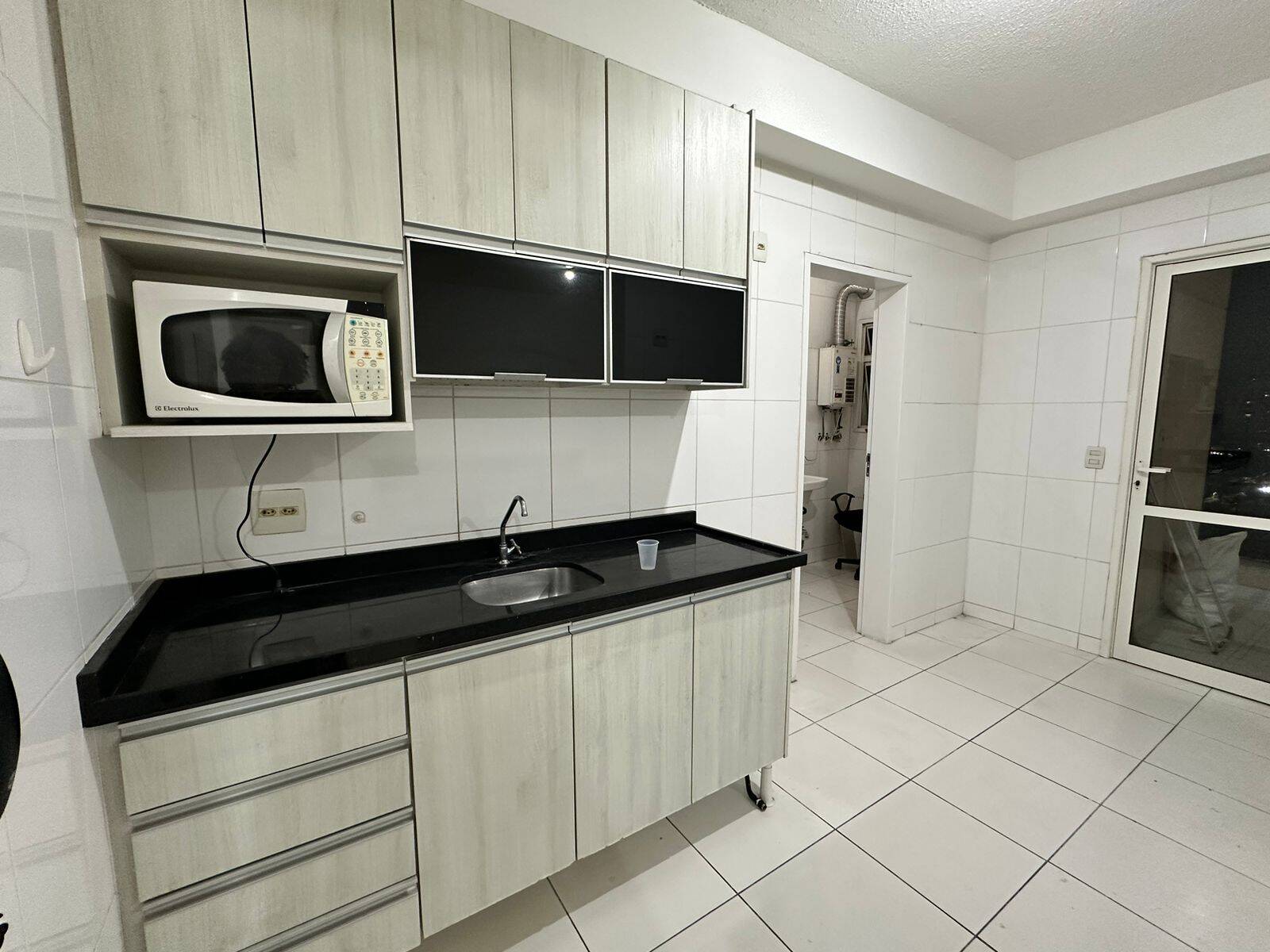 Apartamento para alugar com 2 quartos, 94m² - Foto 5