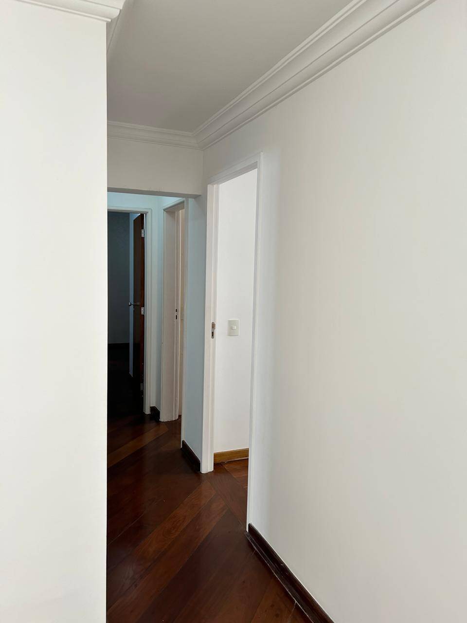 Apartamento para alugar com 3 quartos, 95m² - Foto 3