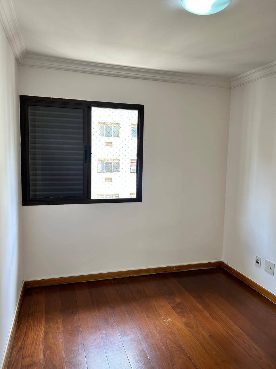 Apartamento para alugar com 3 quartos, 95m² - Foto 8