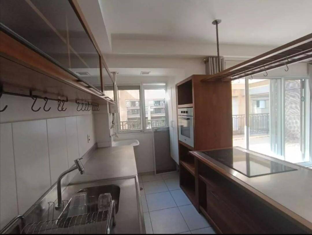 Apartamento para alugar com 1 quarto, 69m² - Foto 6