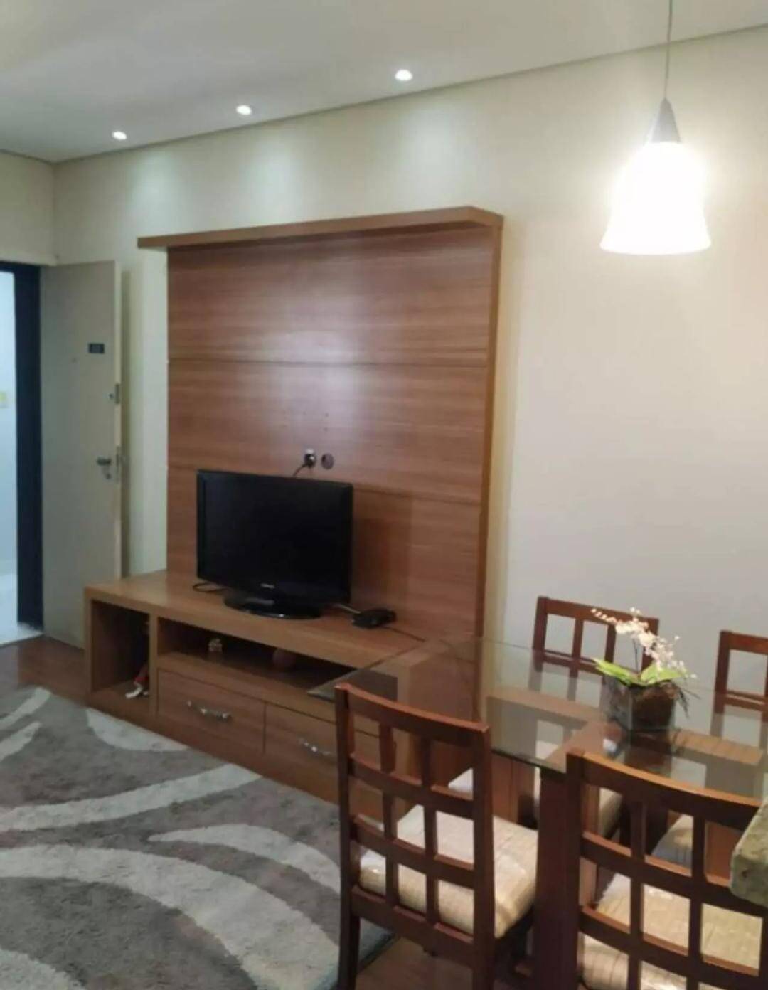 Apartamento para alugar com 1 quarto, 70m² - Foto 6