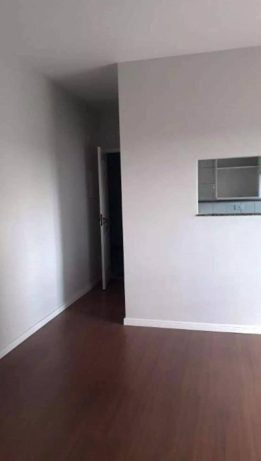 Casa à venda com 2 quartos, 69m² - Foto 5