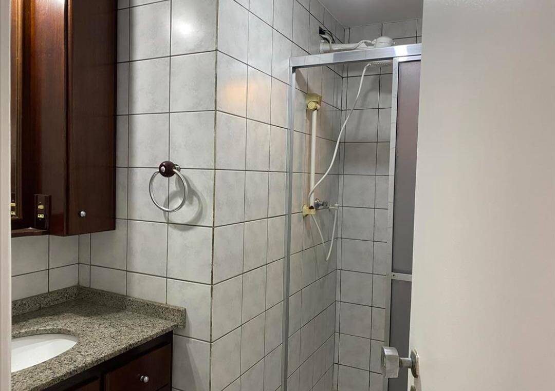 Apartamento para alugar com 3 quartos, 85m² - Foto 23