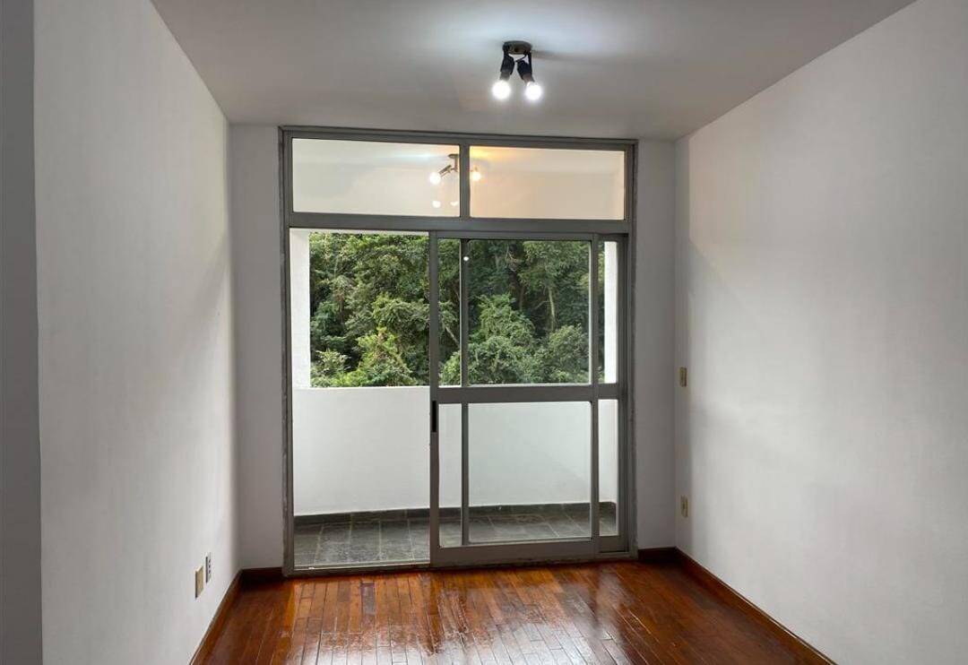 Apartamento para alugar com 3 quartos, 85m² - Foto 19