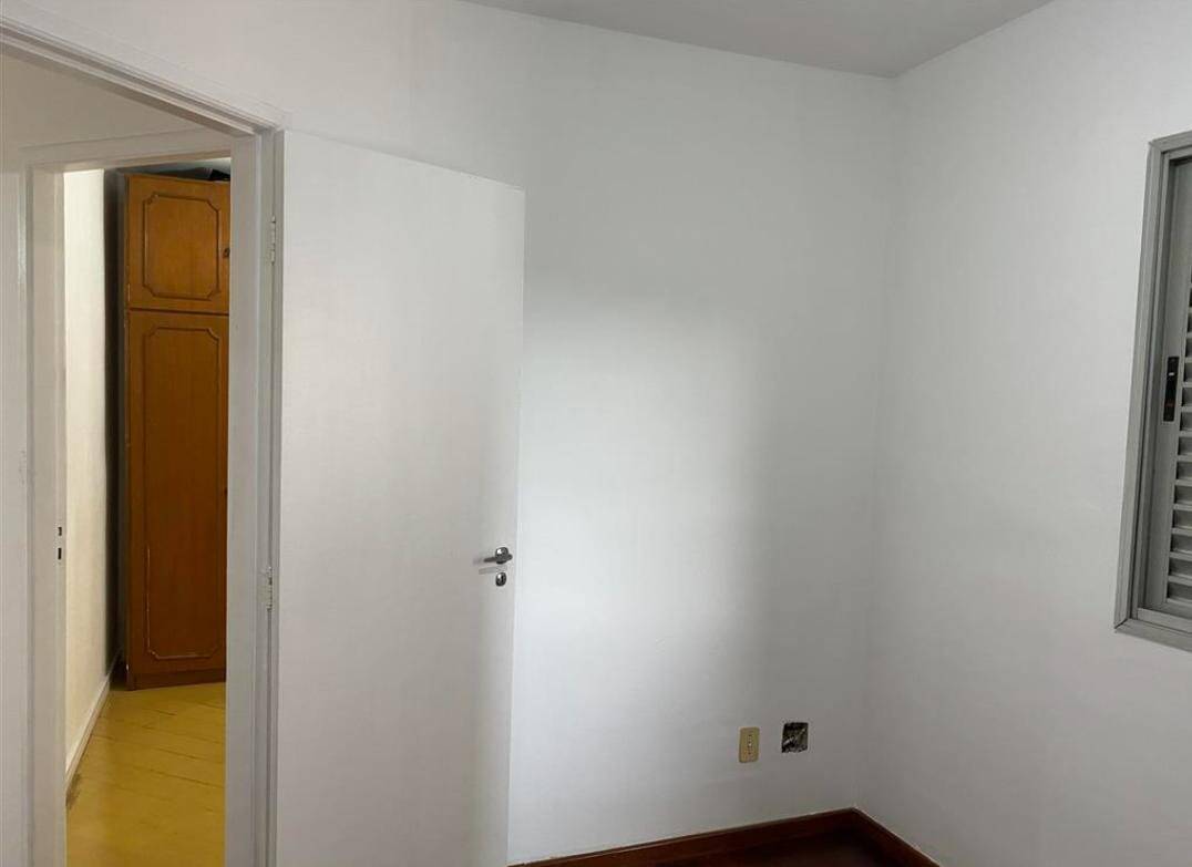 Apartamento para alugar com 3 quartos, 85m² - Foto 21