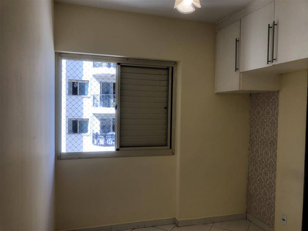 Apartamento para alugar com 2 quartos, 84m² - Foto 5