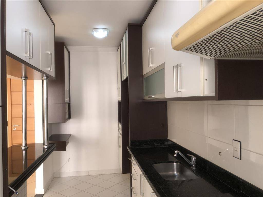 Apartamento para alugar com 2 quartos, 84m² - Foto 10