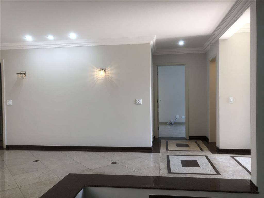 Casa para alugar com 4 quartos, 530m² - Foto 8