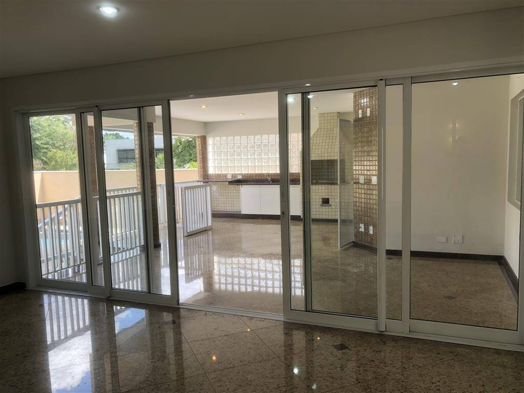 Casa para alugar com 4 quartos, 530m² - Foto 17