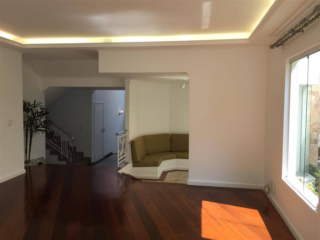 Apartamento para alugar com 4 quartos, 480m² - Foto 8