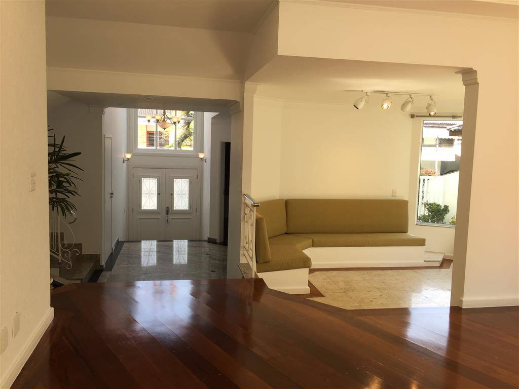 Apartamento para alugar com 4 quartos, 480m² - Foto 9