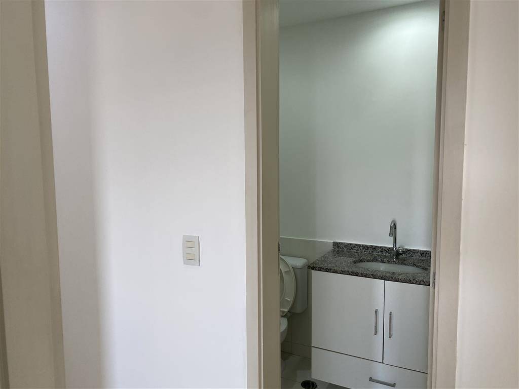 Apartamento para alugar com 3 quartos, 72m² - Foto 12