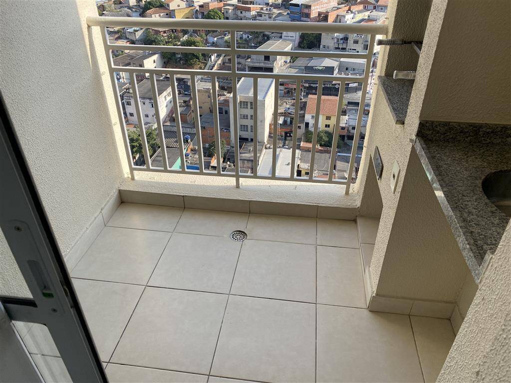 Apartamento para alugar com 3 quartos, 72m² - Foto 2