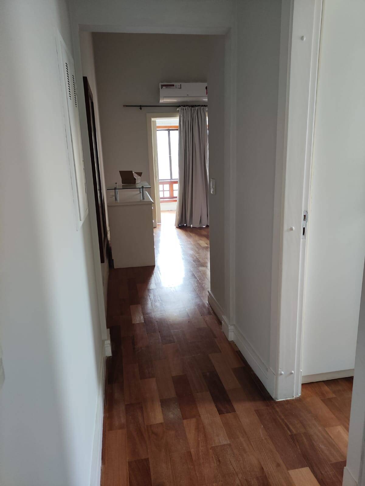 Casa para alugar com 3 quartos, 360m² - Foto 16