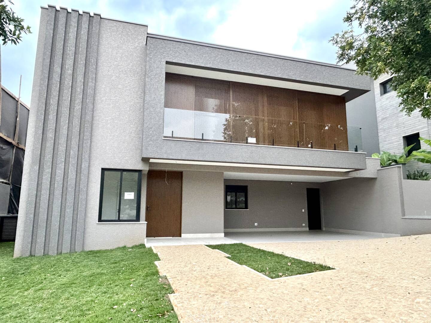 Casa à venda com 5 quartos, 439m² - Foto 1