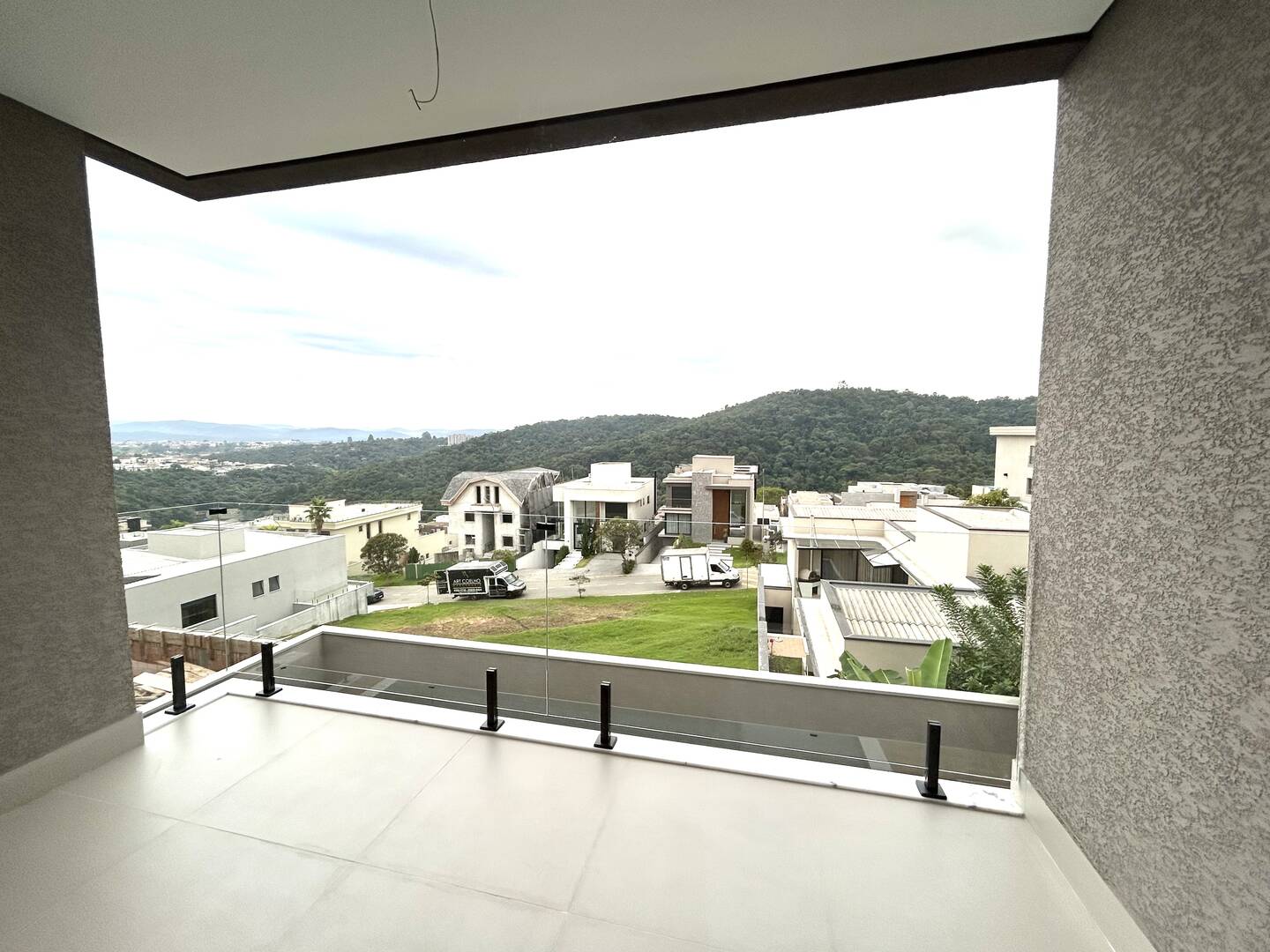 Casa à venda com 5 quartos, 439m² - Foto 2