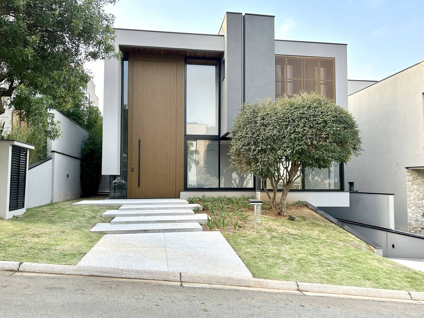 Casa à venda com 4 quartos, 490m² - Foto 3