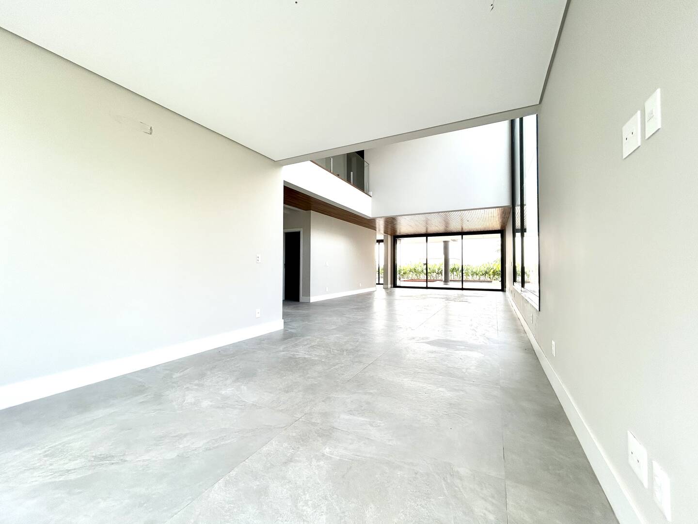 Casa à venda com 4 quartos, 490m² - Foto 16