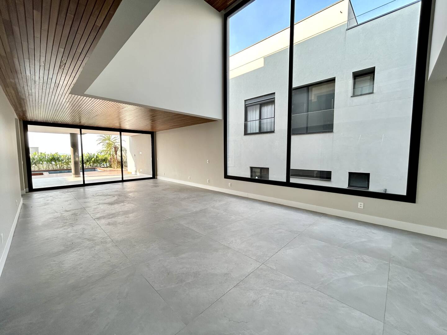 Casa à venda com 4 quartos, 490m² - Foto 44