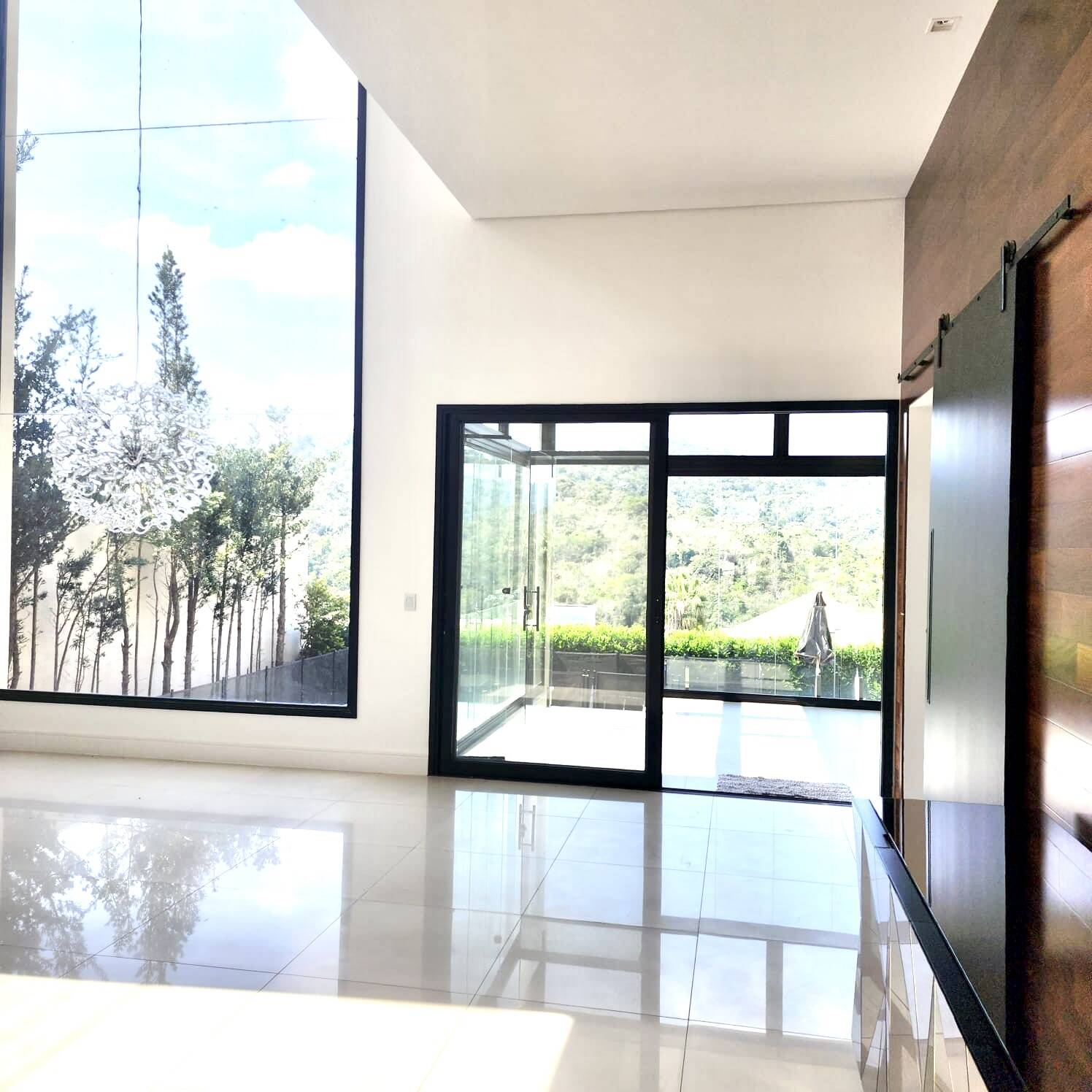 Casa à venda com 4 quartos, 440m² - Foto 11