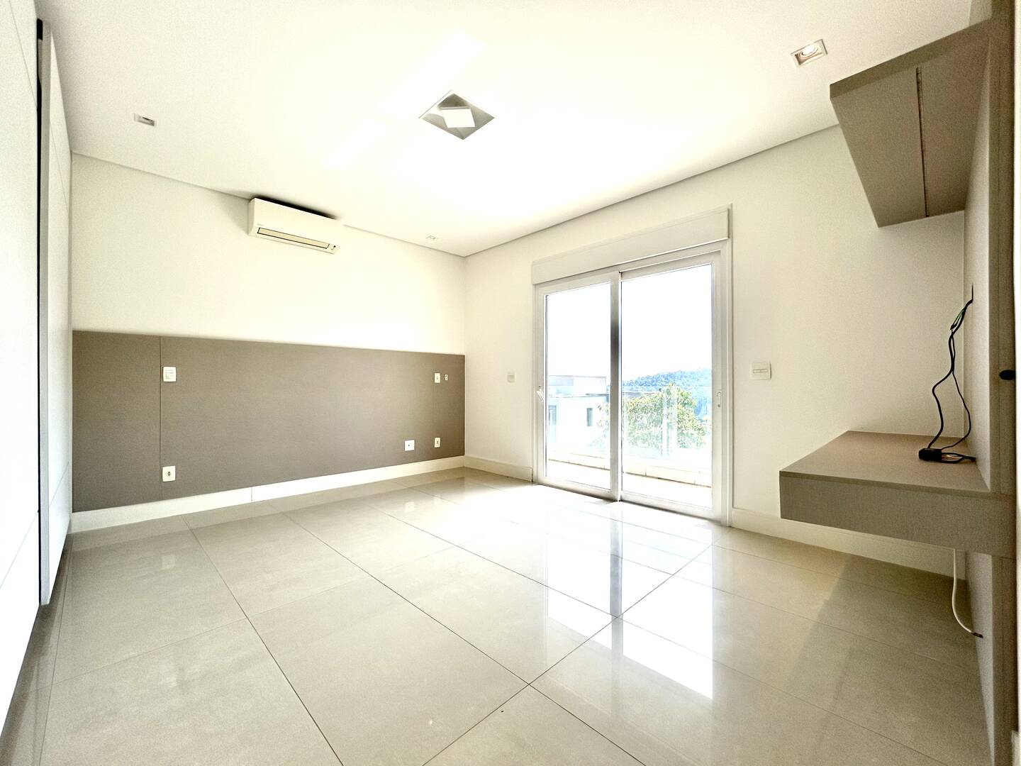 Casa à venda com 4 quartos, 480m² - Foto 34