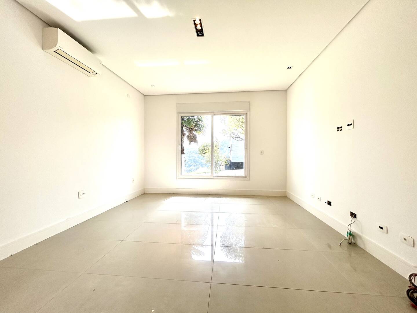 Casa à venda com 4 quartos, 480m² - Foto 43