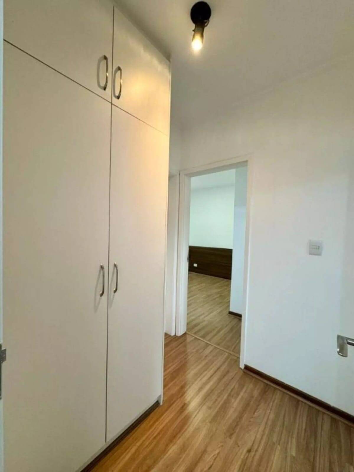 Apartamento para alugar com 3 quartos, 180m² - Foto 1