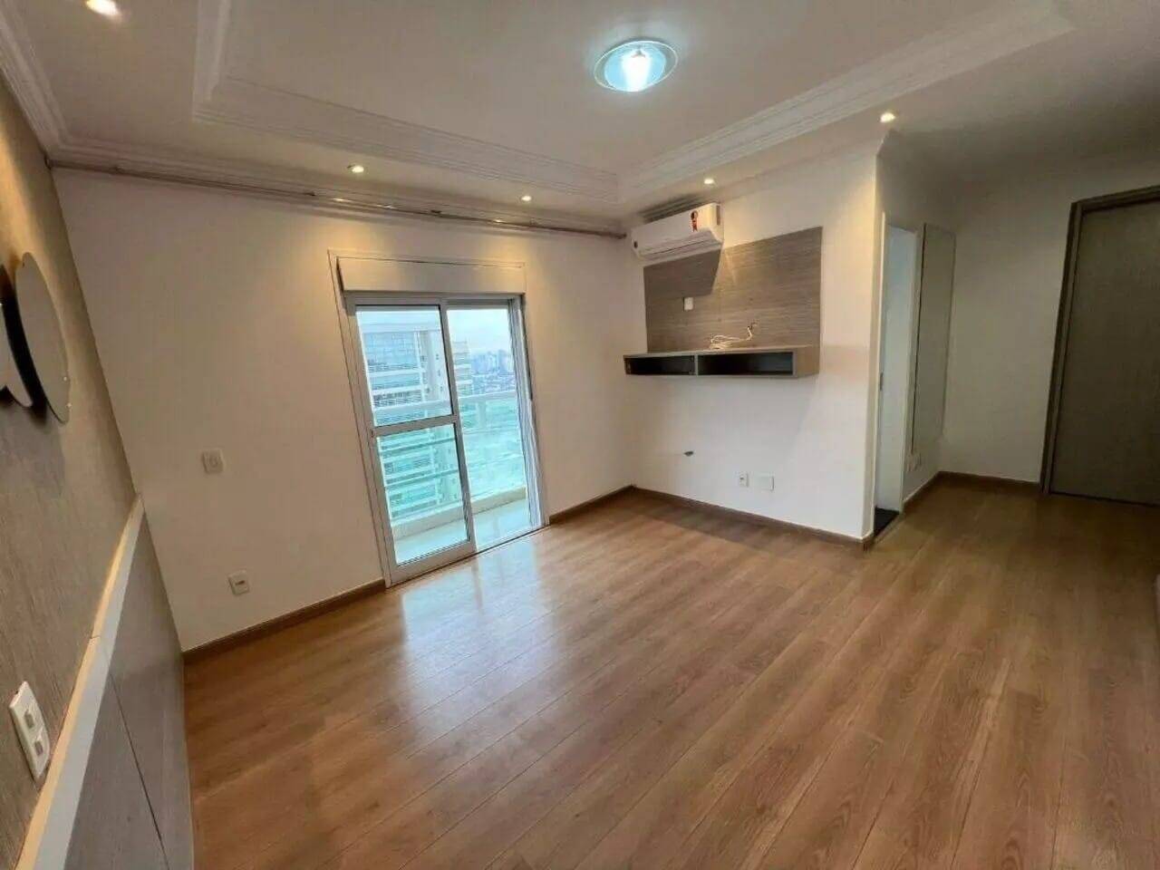 Apartamento para alugar com 3 quartos, 180m² - Foto 5