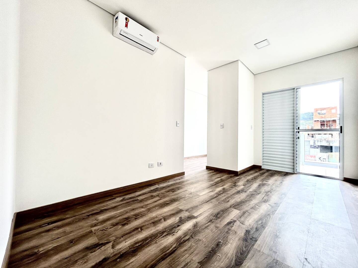 Casa à venda com 3 quartos, 125m² - Foto 14