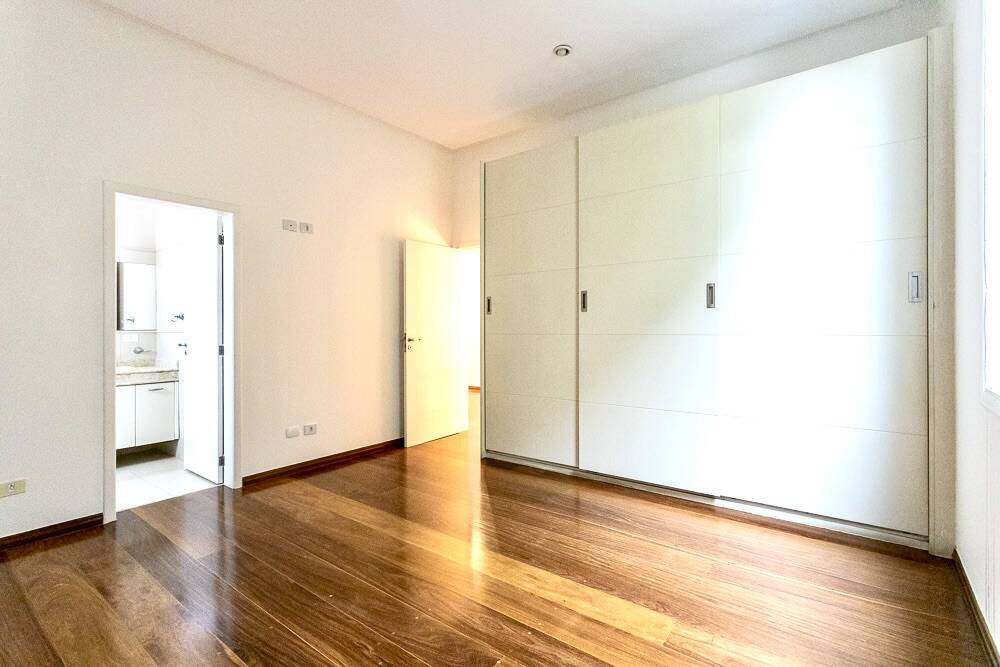 Casa para alugar com 4 quartos, 403m² - Foto 62