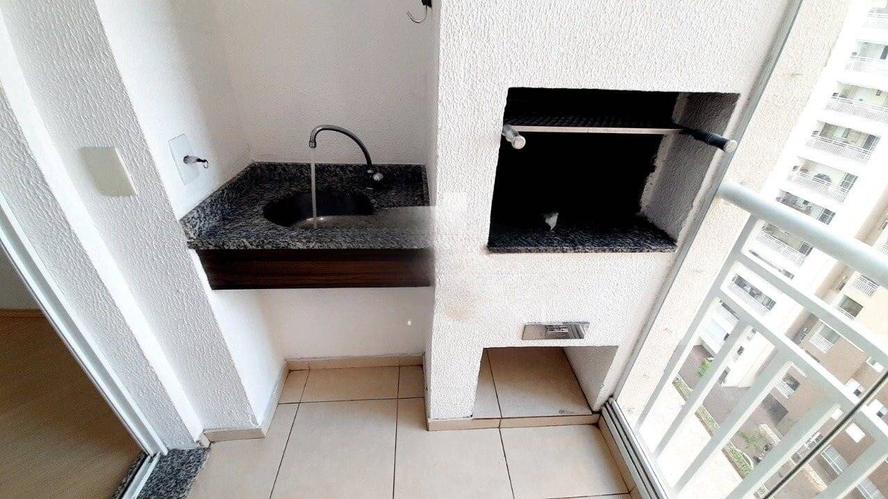 Apartamento para alugar com 3 quartos, 72m² - Foto 14