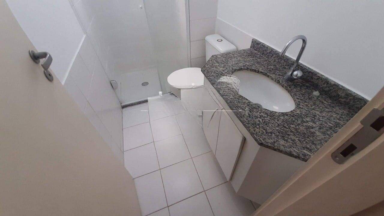 Apartamento para alugar com 3 quartos, 72m² - Foto 15