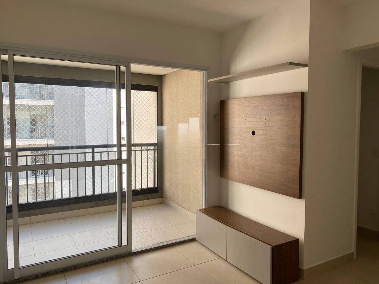 Apartamento para alugar com 2 quartos, 64m² - Foto 2