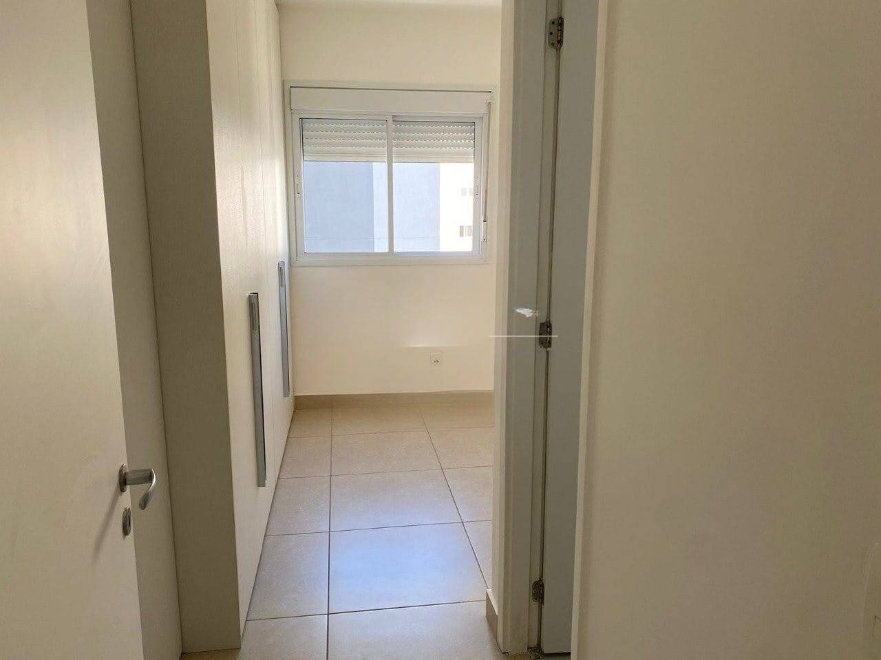 Apartamento para alugar com 2 quartos, 64m² - Foto 18