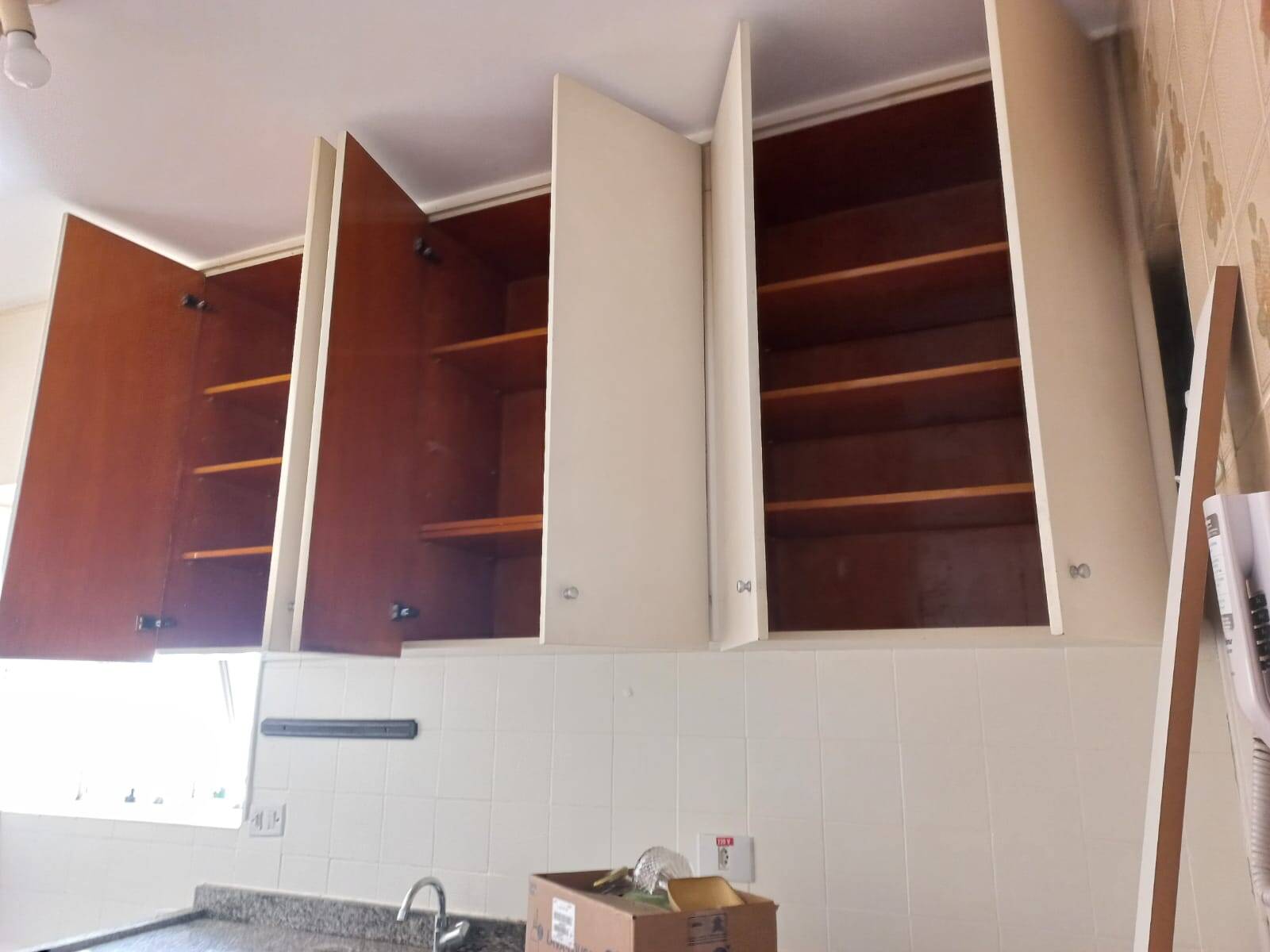 Apartamento para alugar com 3 quartos, 95m² - Foto 18