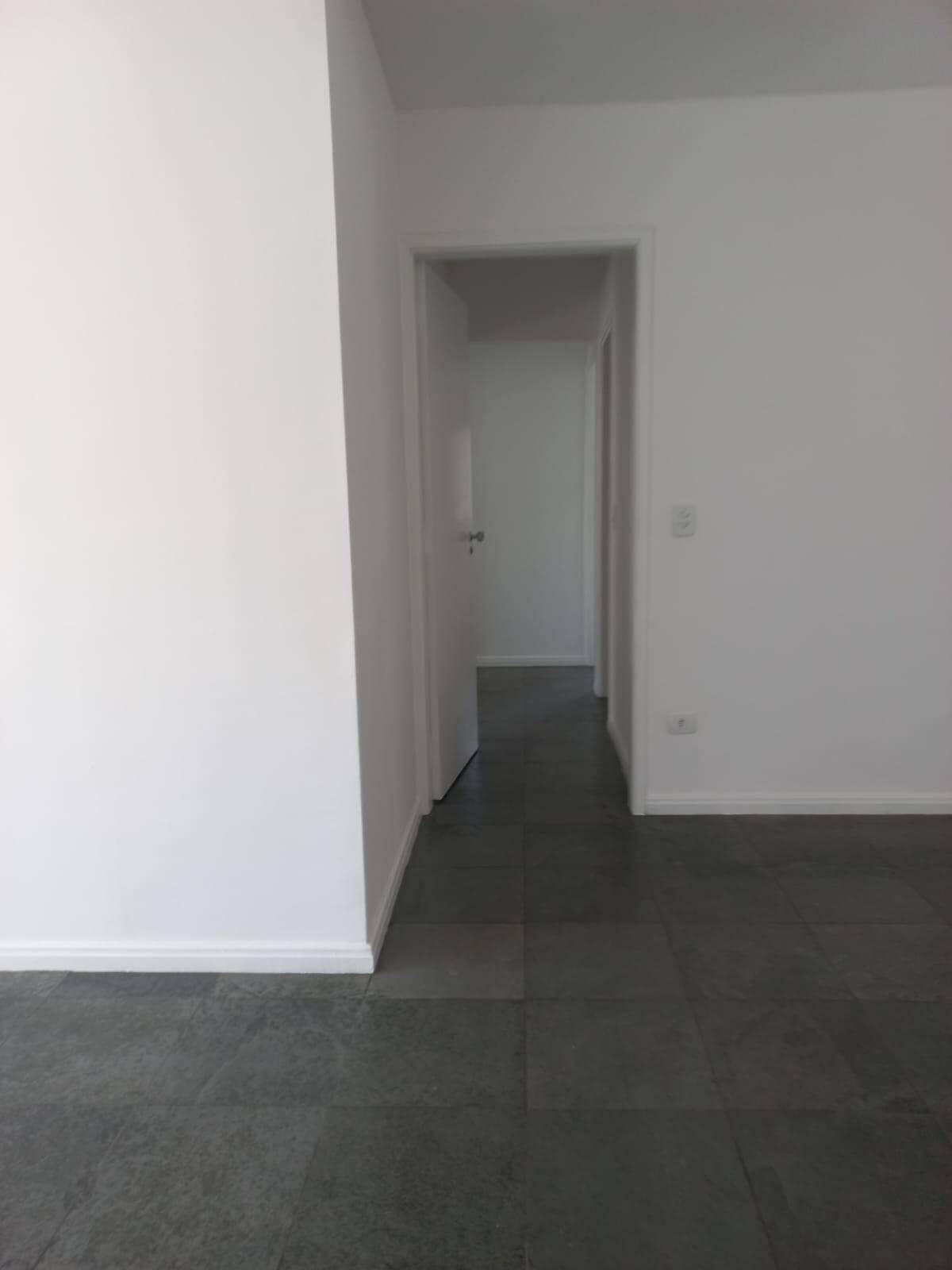 Apartamento para alugar com 3 quartos, 95m² - Foto 5