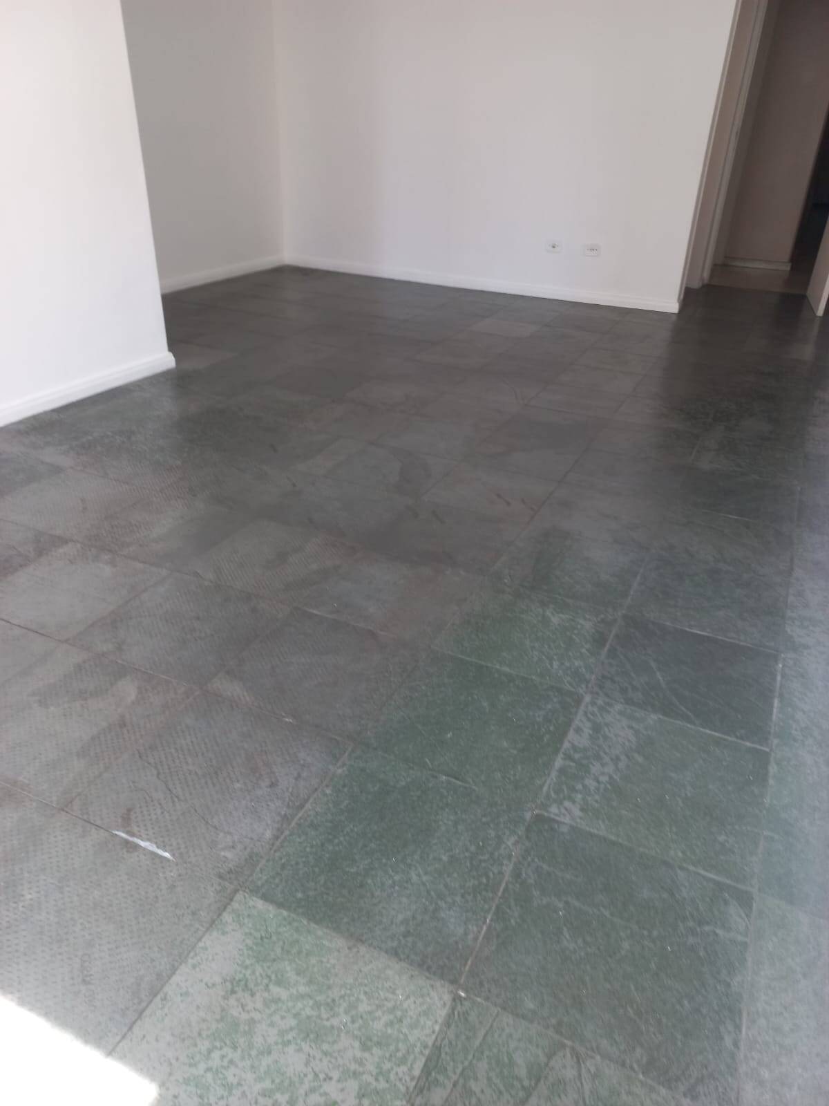 Apartamento para alugar com 3 quartos, 95m² - Foto 8