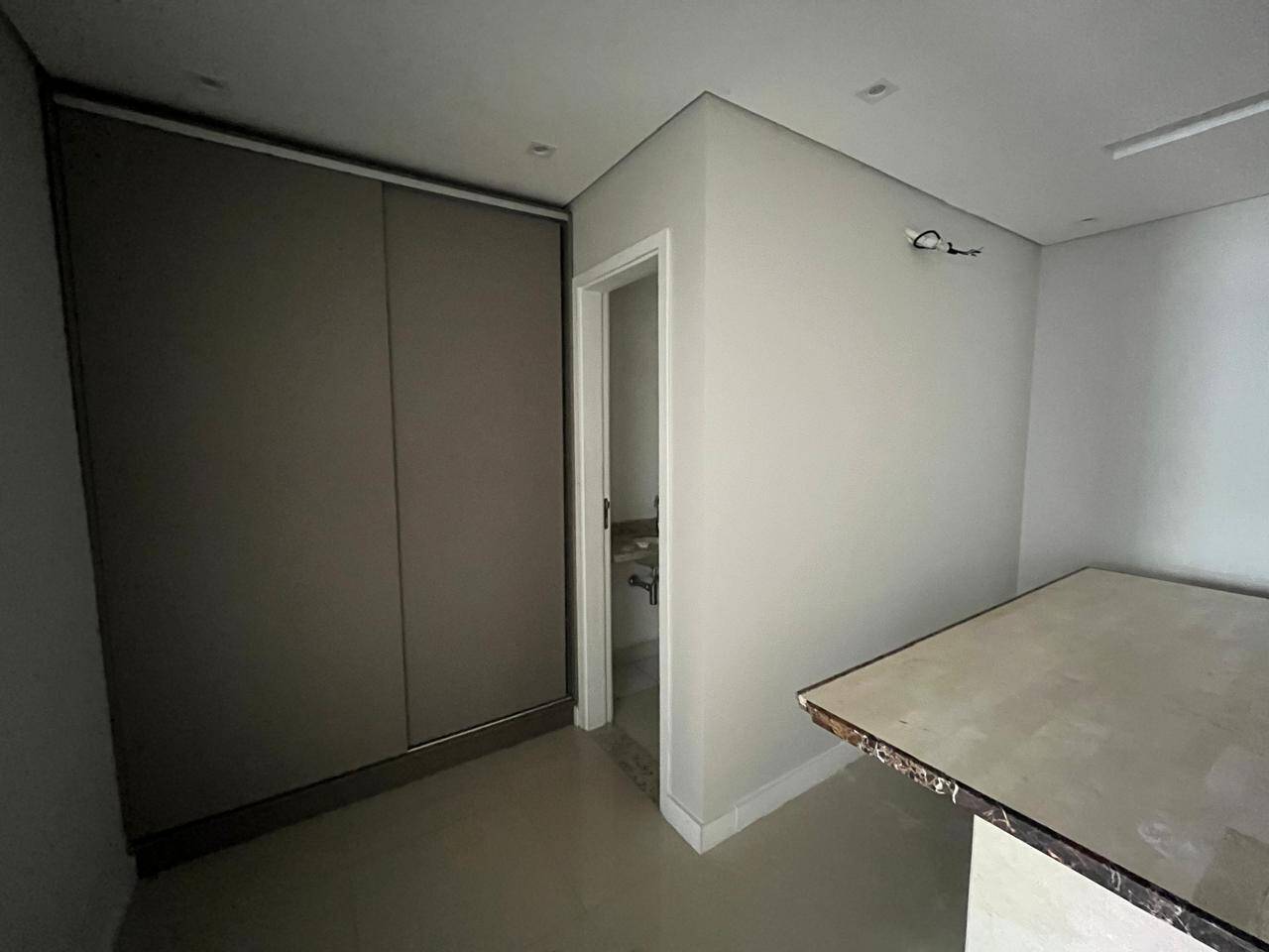 Apartamento para alugar com 1 quarto, 50m² - Foto 13