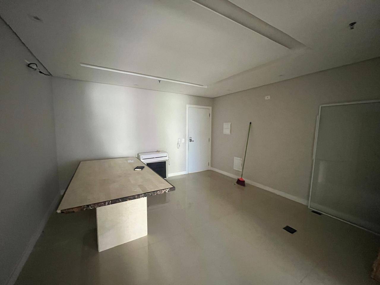 Apartamento para alugar com 1 quarto, 50m² - Foto 10