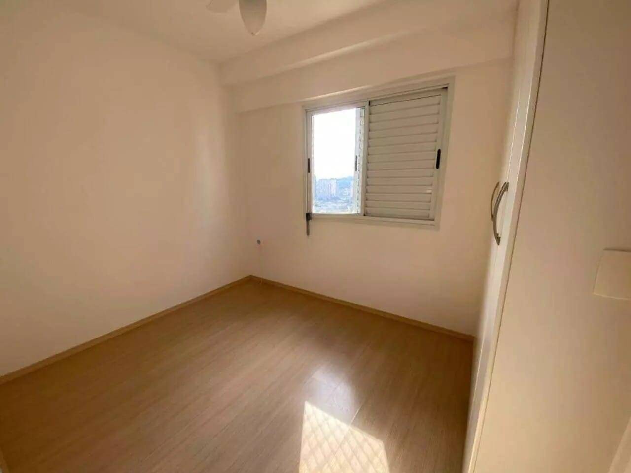 Apartamento para alugar com 2 quartos, 82m² - Foto 10