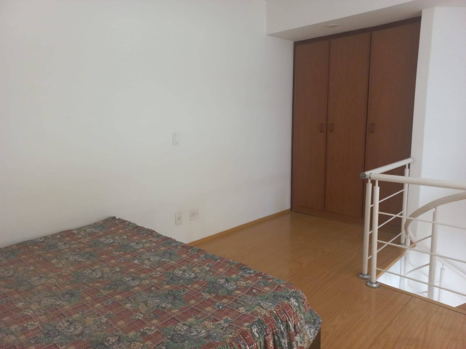 Apartamento para alugar com 1 quarto, 63m² - Foto 4