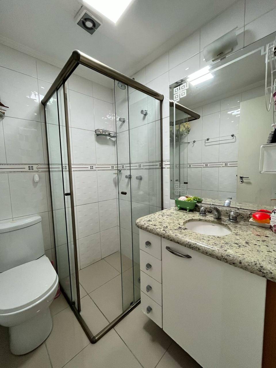 Apartamento à venda com 3 quartos - Foto 11