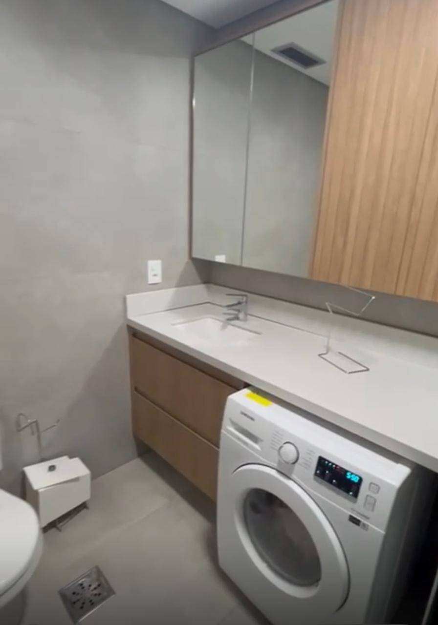 Apartamento para alugar com 1 quarto, 55m² - Foto 9